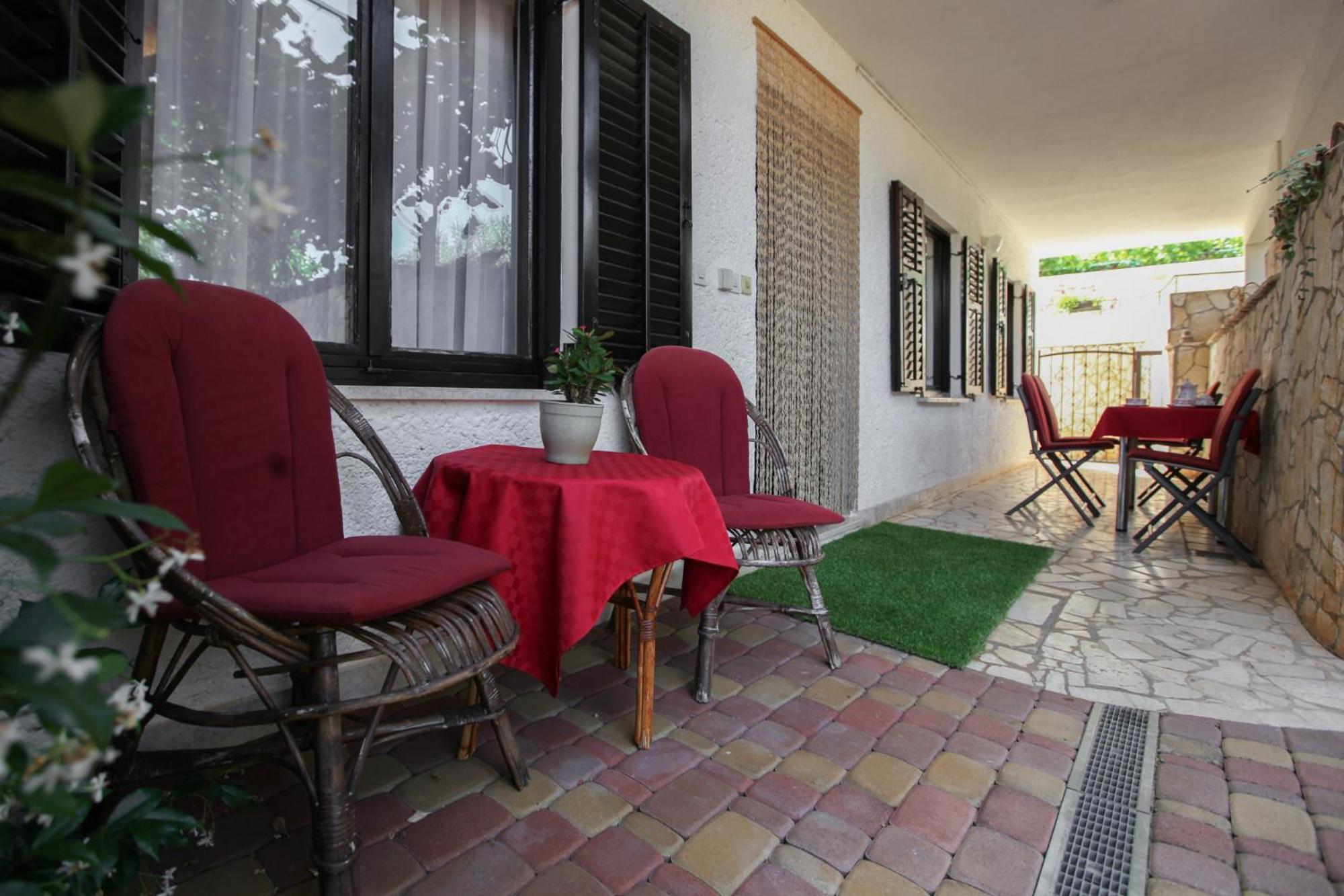 Apartment Otilija *