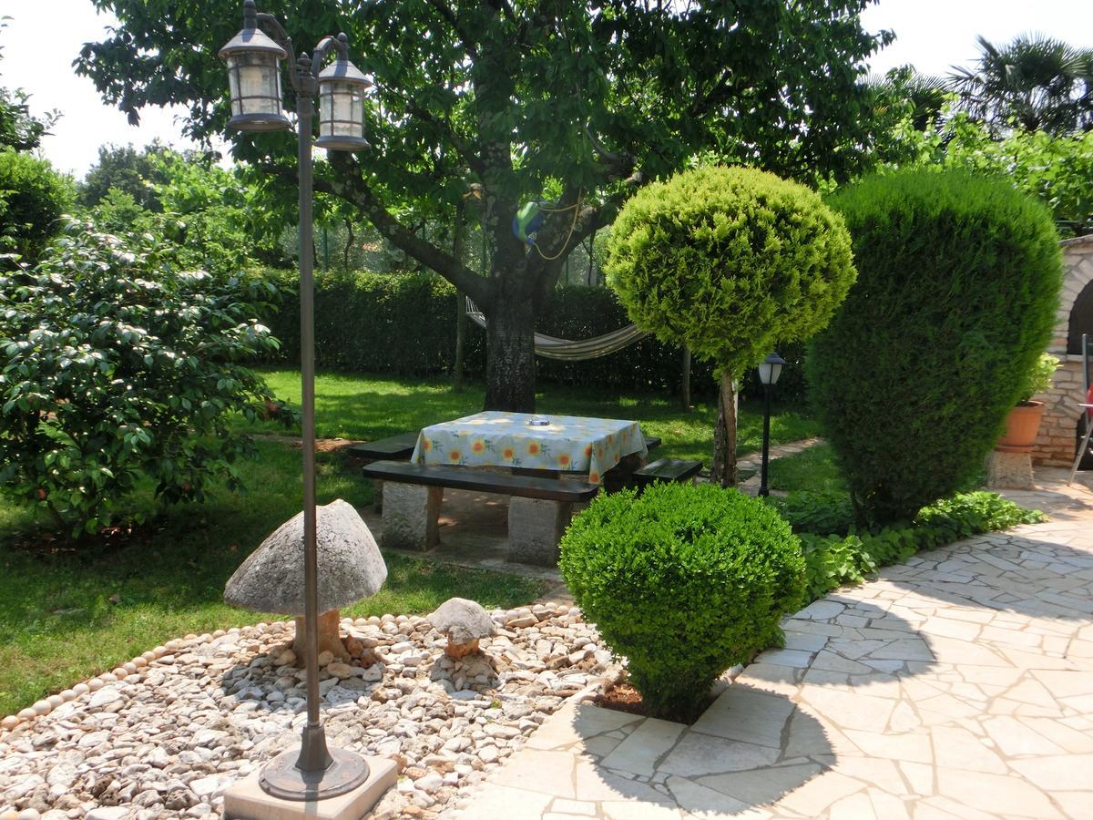Otilija Apartment *